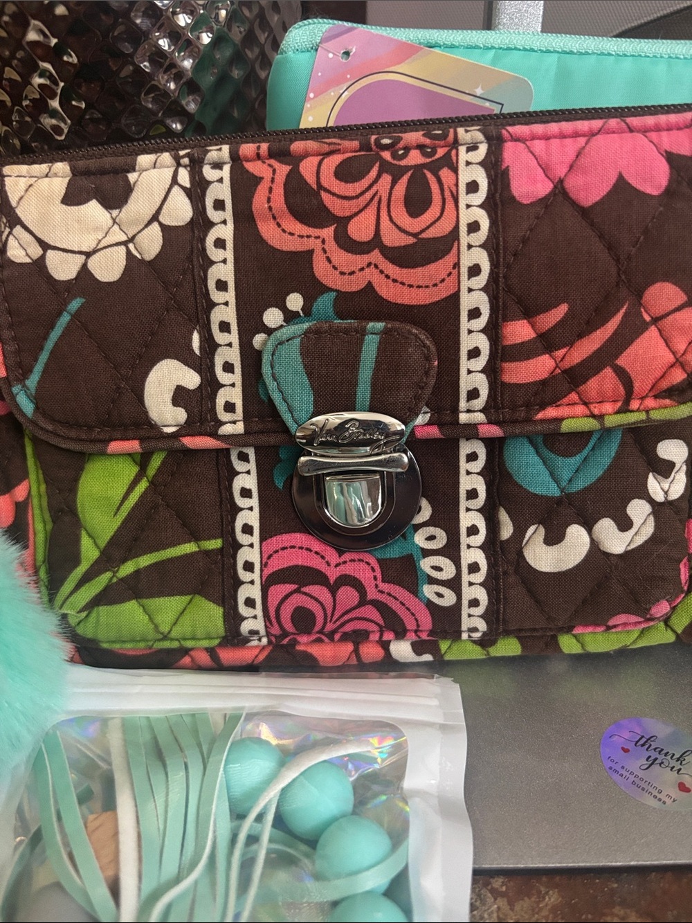 Vera Bradley Floral Quilted Wristlet w/ bag charm and cosmetic bag bundle - Picture 3 of 6